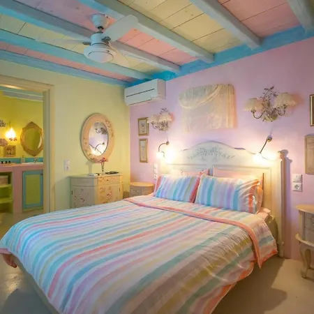 Pearl Of Lia Summer Breeze House