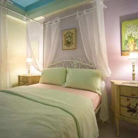 Pearl Of Lia Summer Breeze House